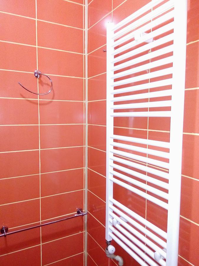 Kafana "Kaj Zoki" Bed & Breakfast Probistip Eksteriør bilde